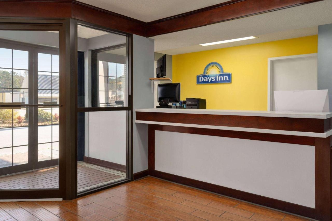 Days Inn By Wyndham Dillon Dış mekan fotoğraf