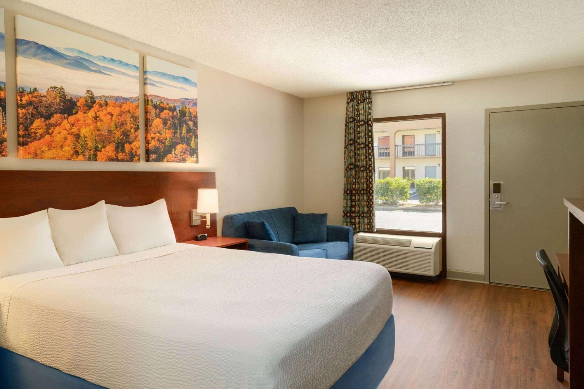 Days Inn By Wyndham Dillon Dış mekan fotoğraf